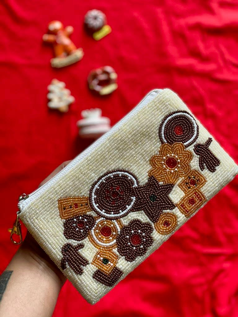 Fitoori Banjaaran's Hand Embroidered French Cookie Cash Purse