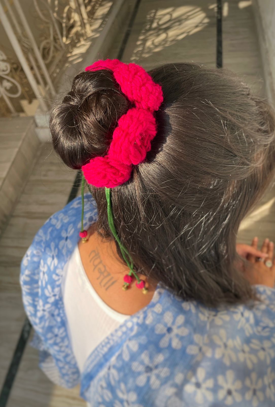 Asian women in Fitoori Banjaaran's Crocheted Floral Gajre